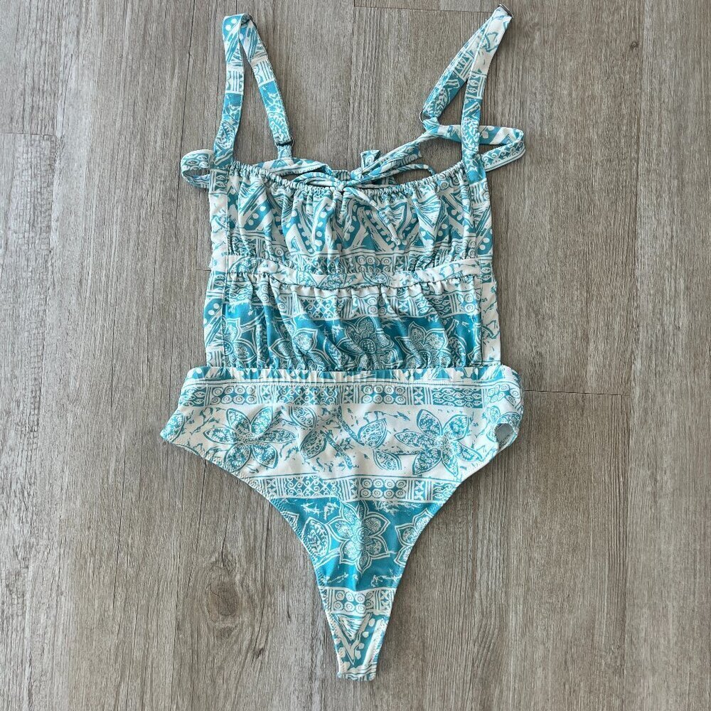 Womens Urban Outfitters Blue/White Printed Bodysuit - L